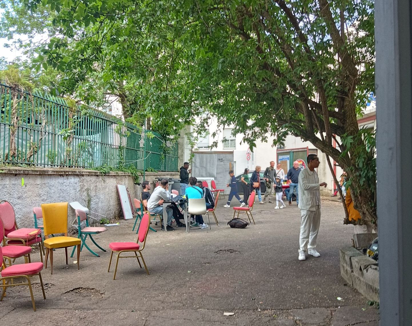 Photo : À Lyon, créer du lien et mettre à l’abri !