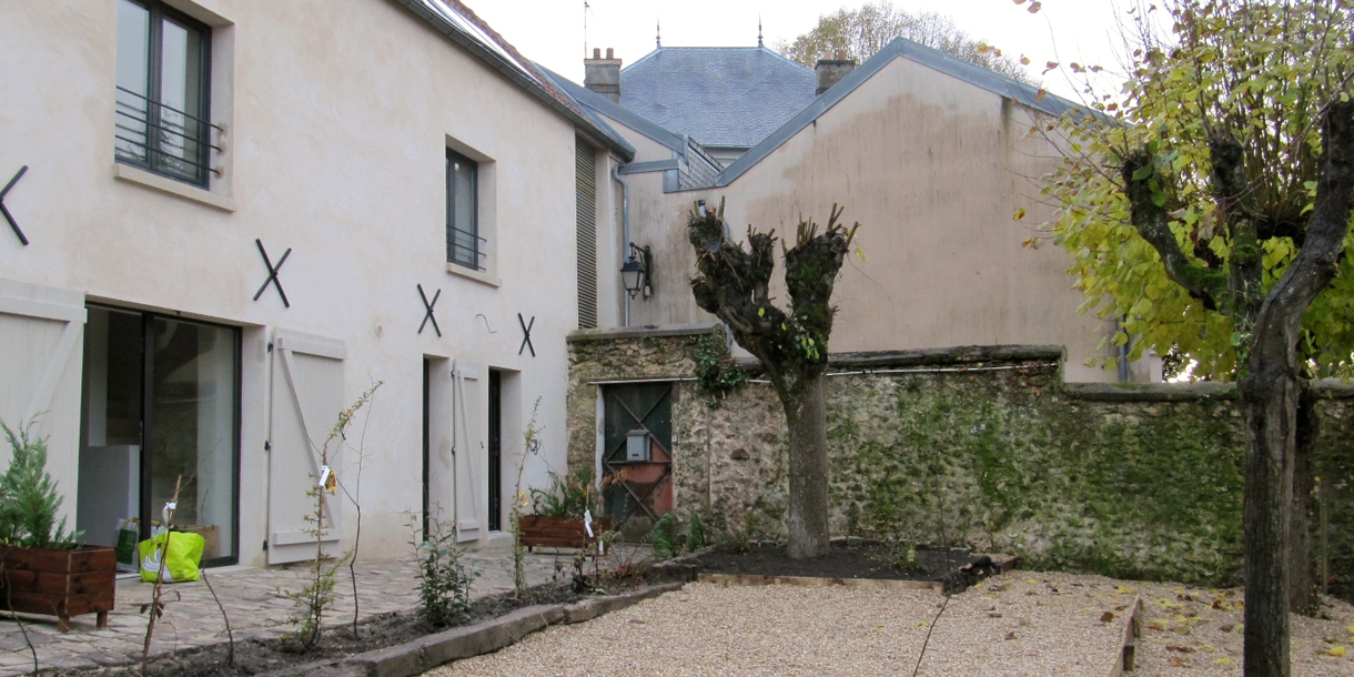 Photo : Trois logements très sociaux au coeur de Chevreuse.