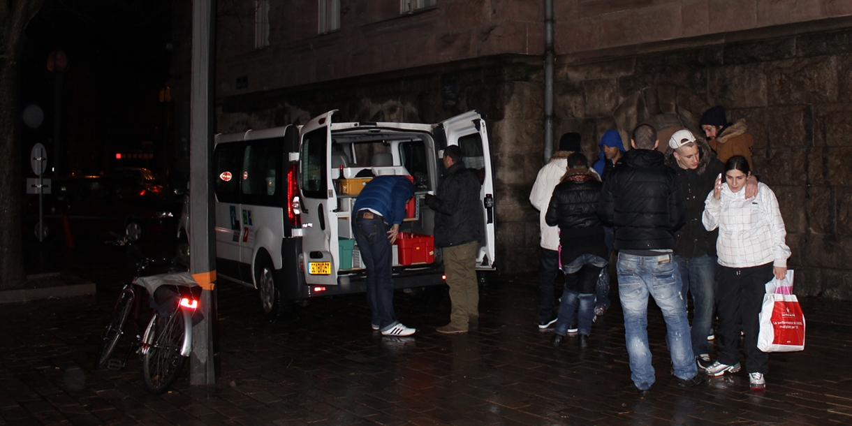 Photo : Hiver 2014 : la Fondation reprend ses maraudes.