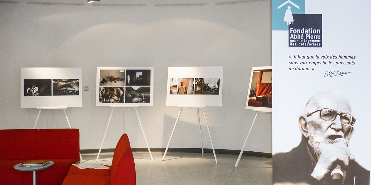 Photo : À La Réunion, une exposition sur les visages de la précarité