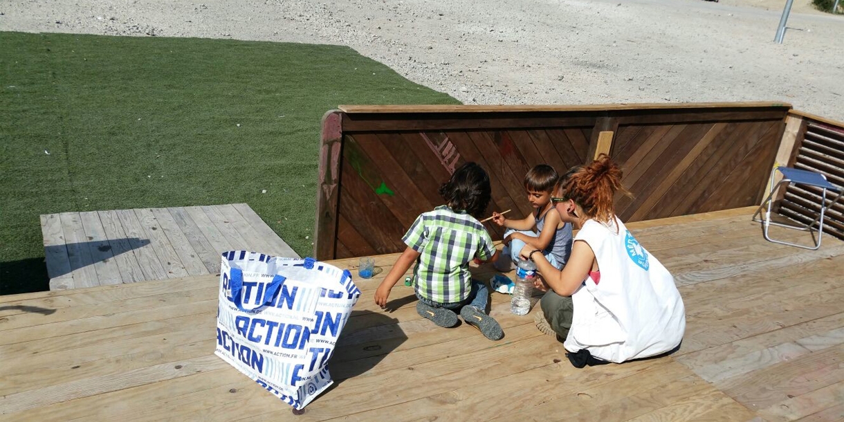 Photo : À La Linière, un espace d'expression pour enfants et adultes migrants.