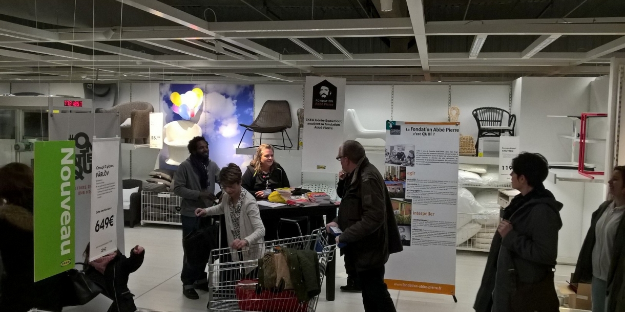Photo : L'Agence des Hauts de France à la rencontre de la population