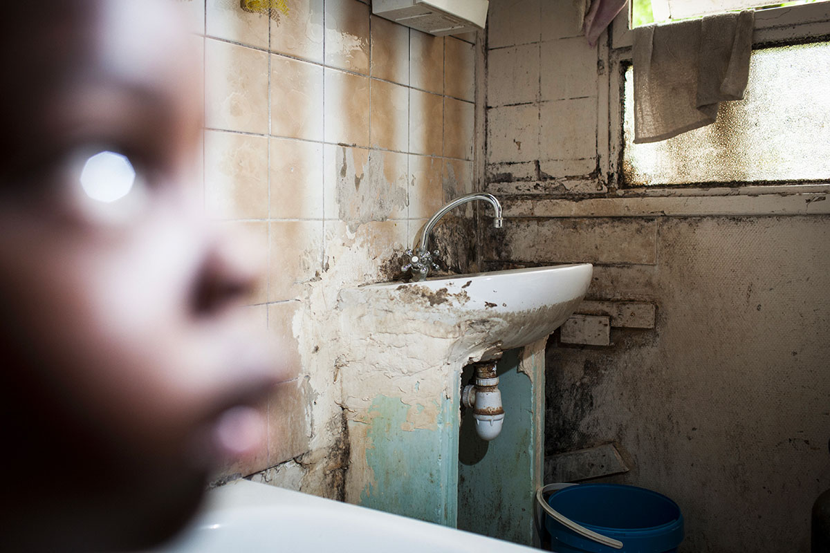 Photo : Il faut aller plus encore au devant des personnes mal logées