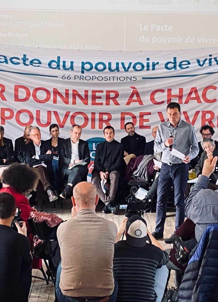 Photo : Agir face à la crise sociale et l’urgence écologique
