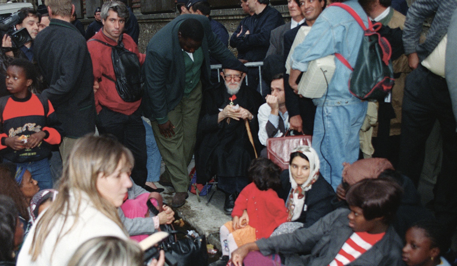 Photo : Seul et mal logé : briser le cercle - Message de l'Abbé Pierre