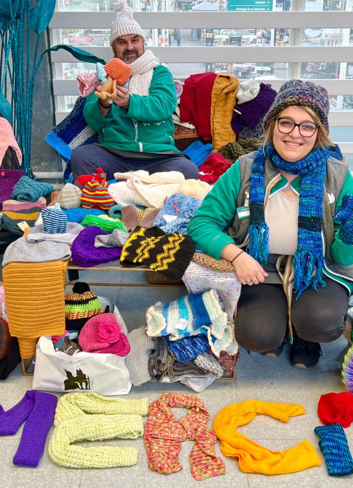 Photo : Créer solidaire : la 8e édition du « we tricot » pour la Fondation.